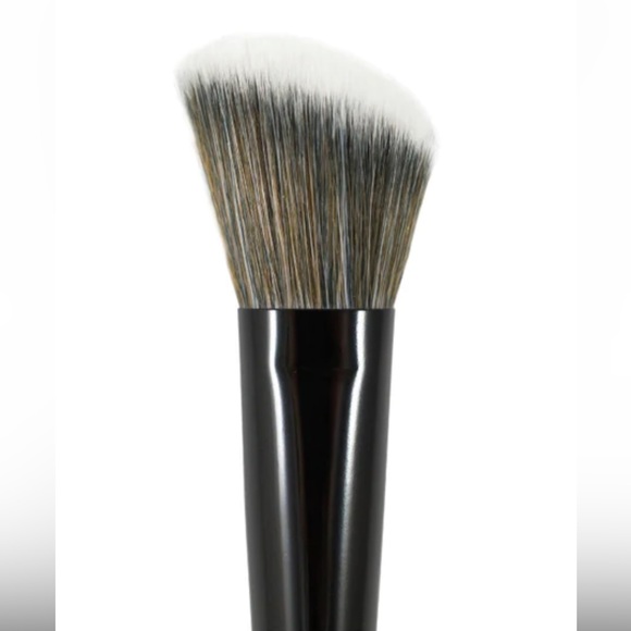 Kokie Professional Precision Blush Brush BR619 NWT - Picture 2 of 4
